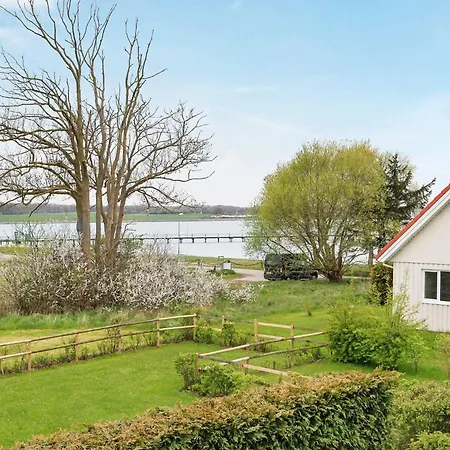 別荘 8 Person In *